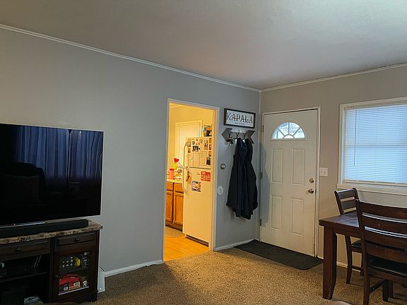 5th image of 847 Veto St NW