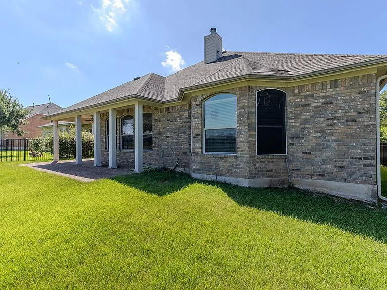 904 Winding Creek Pl — Photo 29