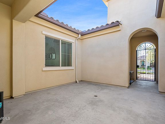 3rd image of 2597 N Acacia Way