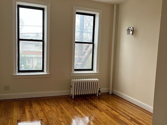 5th image of 2-35 175th St #2