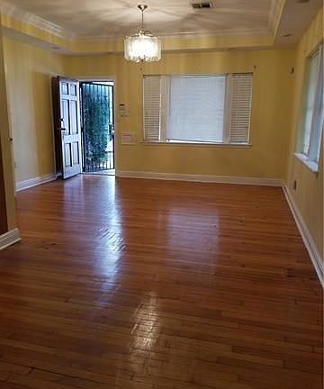 3rd image of 9141 Dixon St #C