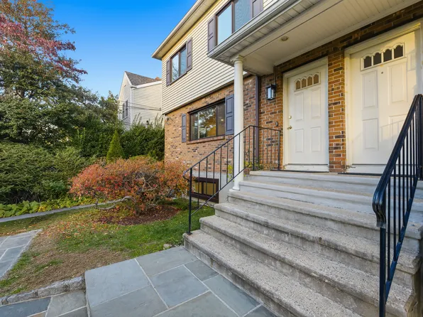 37 Windy Knls #B, Greenwich, CT 06831