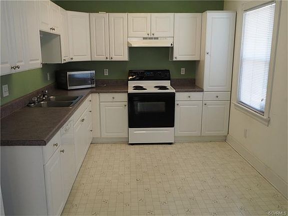 5th image of 119 N Kalmia Ave