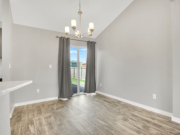 3rd image of 403 Kensington Ave NW