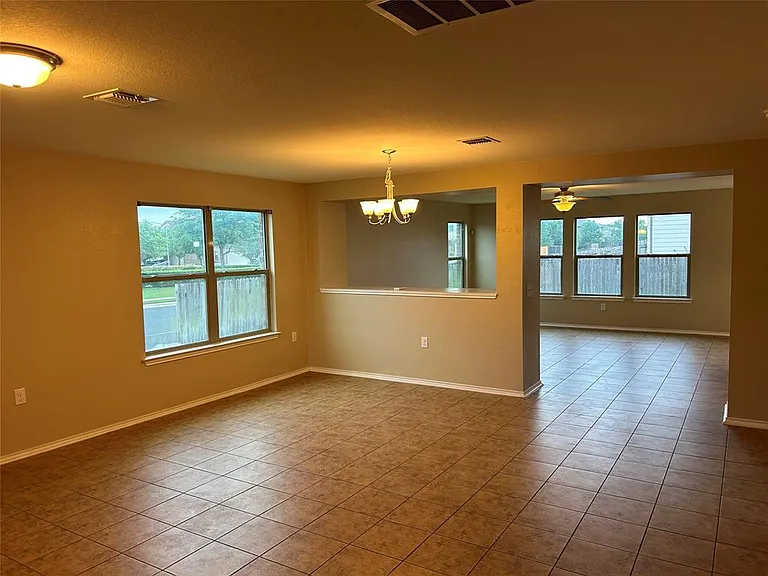 9001 Bird Brook Ln — Photo 16