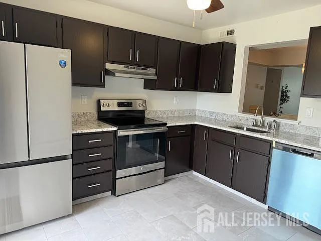 525B Belford Rd — Photo 4
