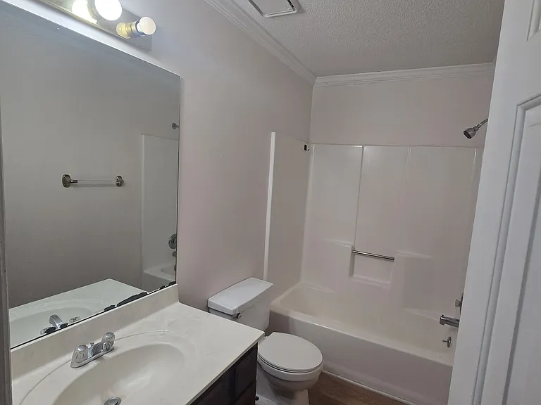 3490 Runnymeade Dr — Photo 11