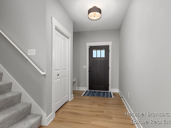 4th image of 8973 Courtland Hills Ct