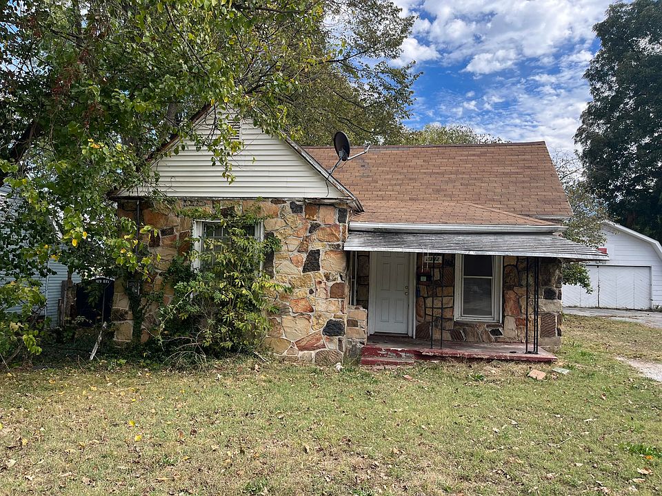 1st image of 2332 N Kellett Avenue