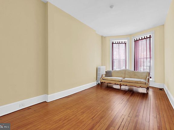 5th image of 2511 N Calvert St