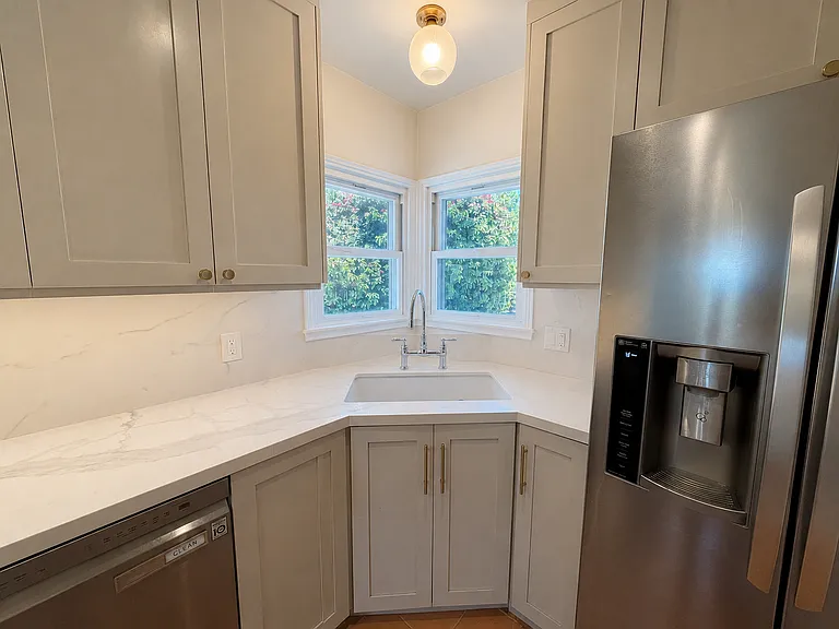 1903 N Edison Blvd — Photo 29
