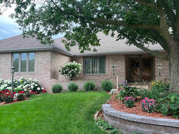 2nd image of 4908 Ravine Park Ln