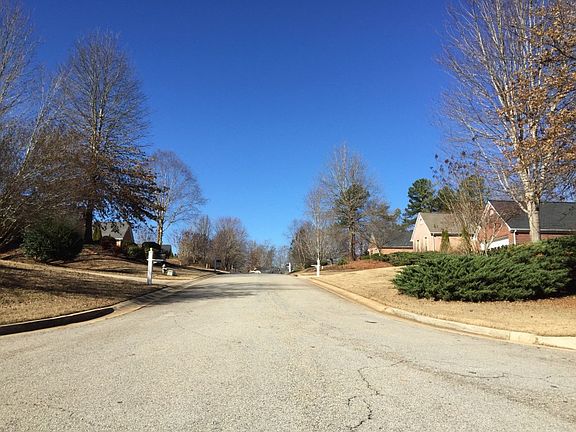 5th image of 6152 Portsmouth Dr