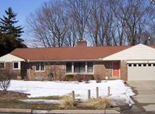 2523 Thurmont Rd, Akron, OH 44313