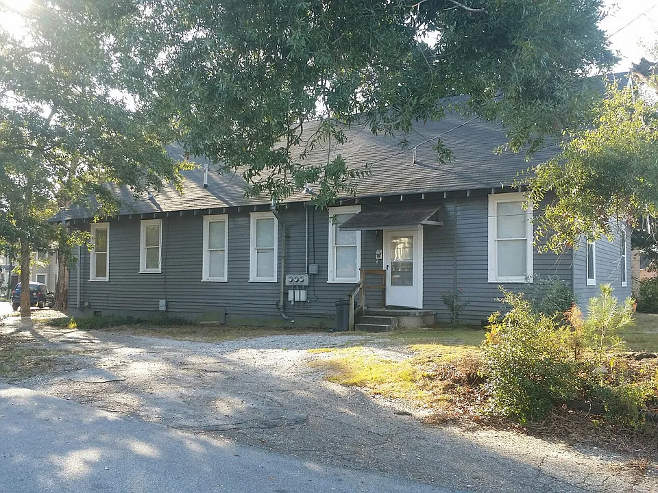 1318 Forest Ave #A-C