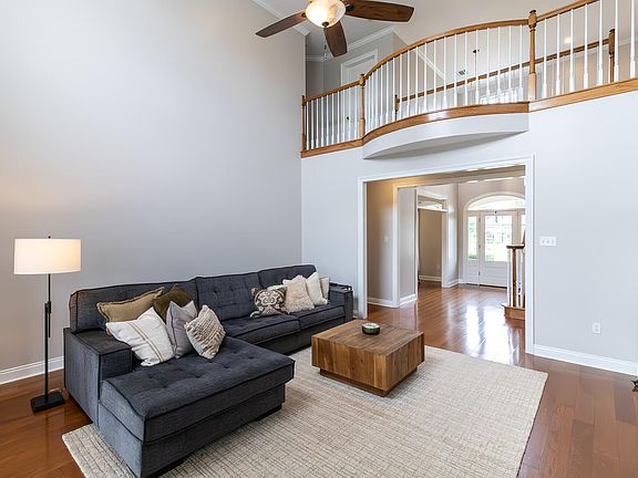 5th image of 2513 Cassie Ln