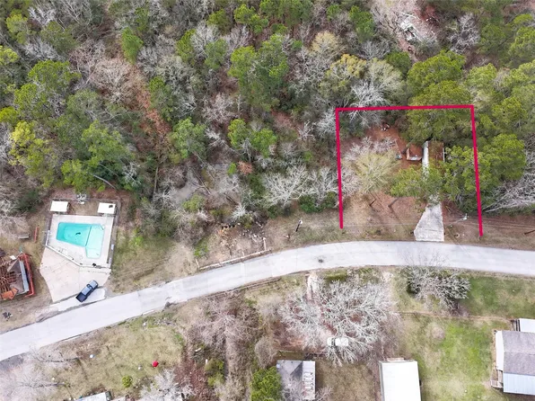 294 & 306 Impala Dr Lot 31-32-34, Onalaska, TX 77360