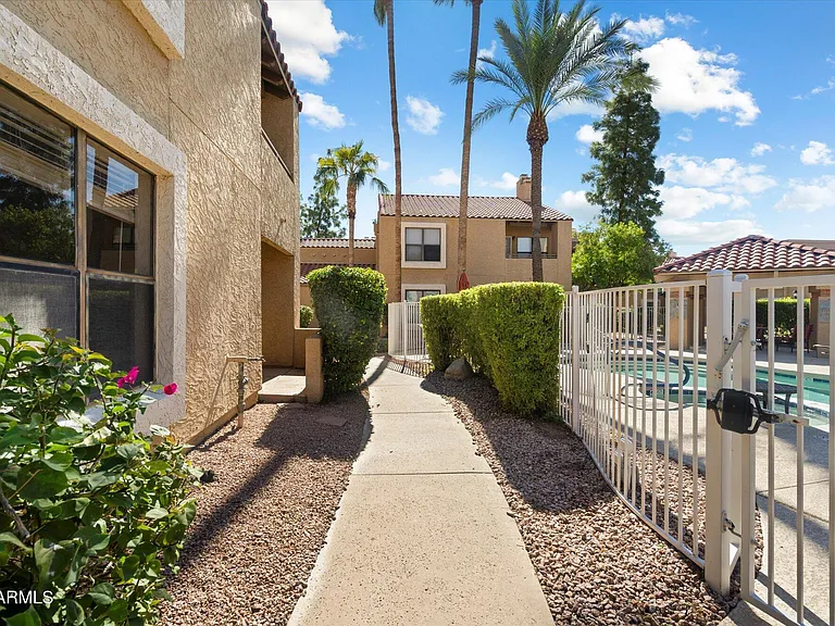 8787 E Mountain View Rd #1106 — Photo 27