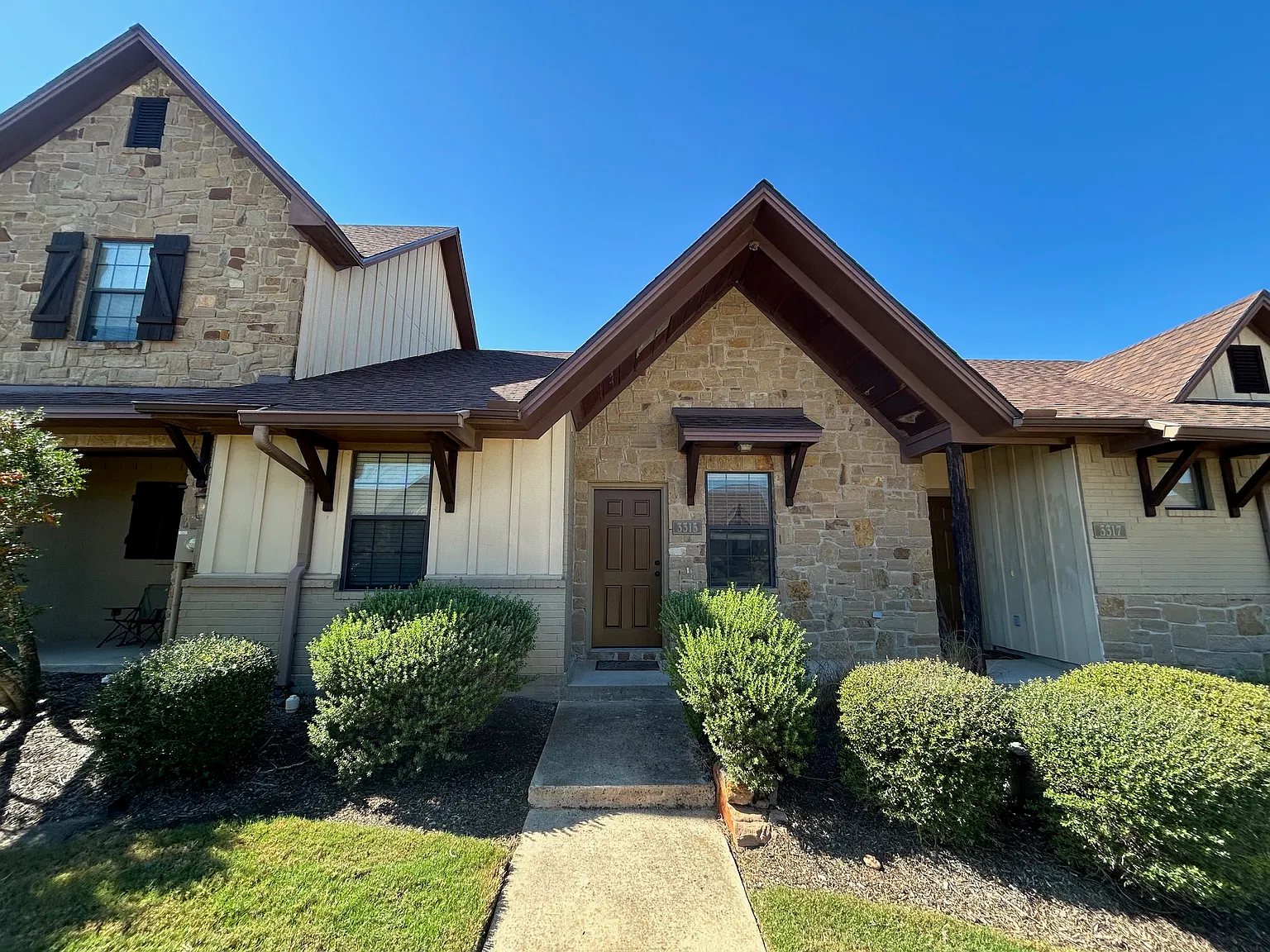 3315 General Pkwy — Photo 1