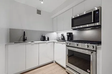 Rented by Living New York