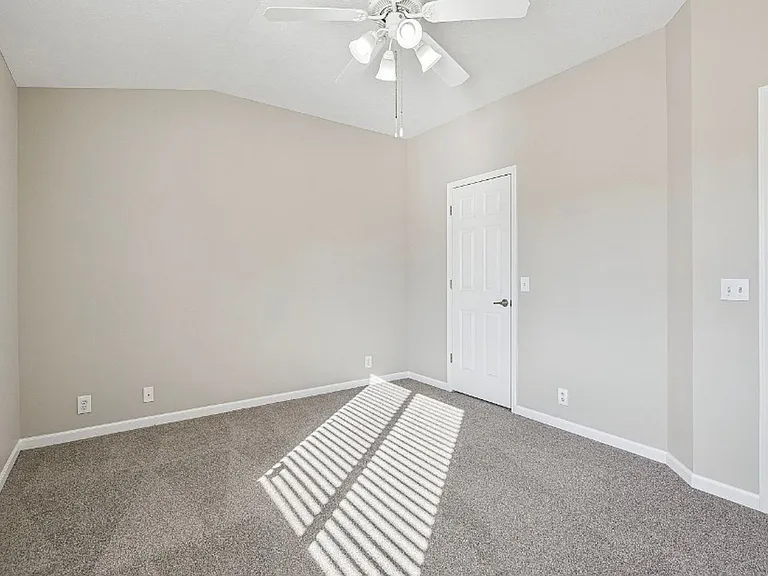 7841 Bondesson St — Photo 17
