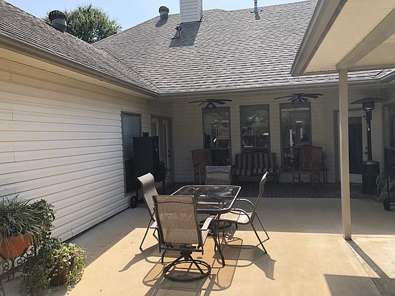 4th image of 4533 Shelly Ln