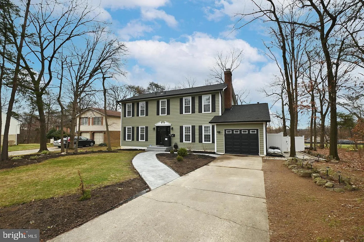 4 bed, 2.5 bath, 2508 sqft, $3,500 — Photo 1
