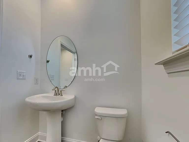 210 Argea Dr — Photo 7