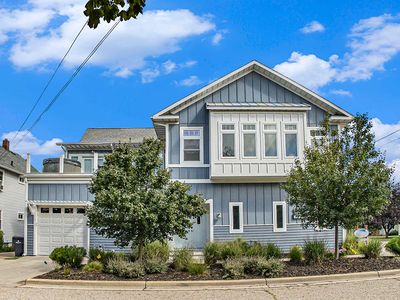 614 Maple St, South Haven, MI, 49090