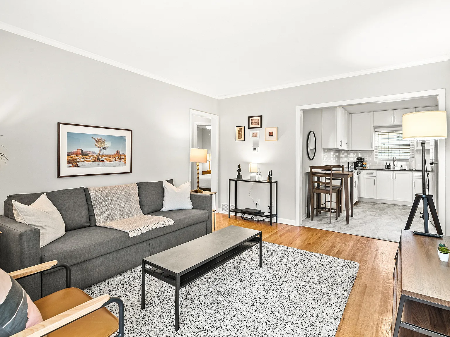 881 North Highland Apartments — Photo 4