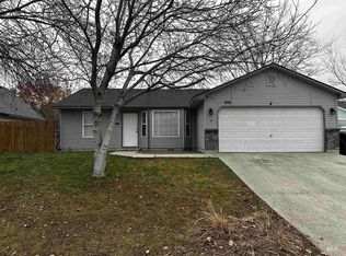 916 Palrang Dr, Caldwell, ID 83607