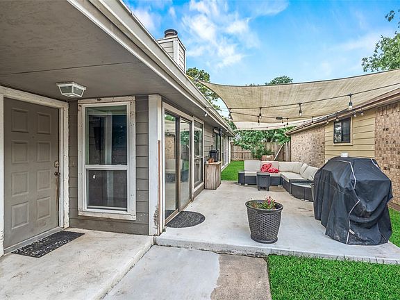 4th image of 13527 Blue Marlin Ln