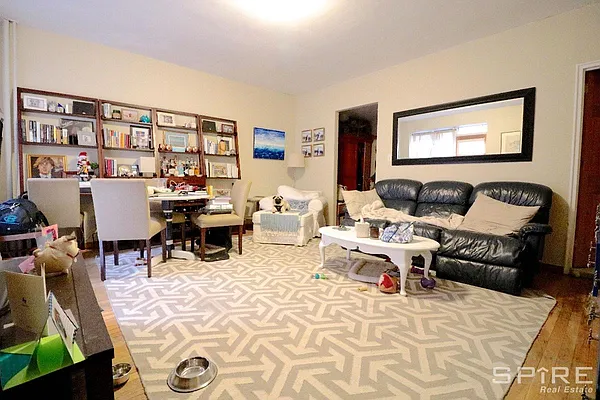 Rented by Spire Group | media 33