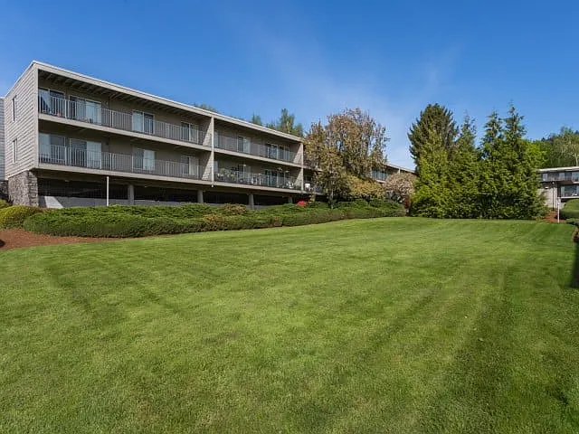 Sylvan Terrace — Photo 12