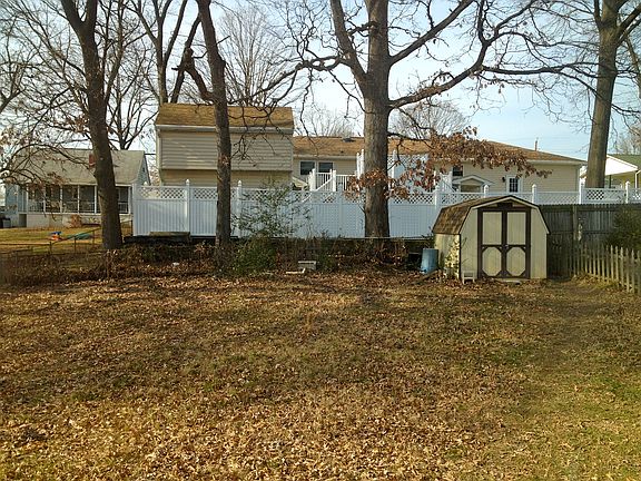 Fully fenced back yard