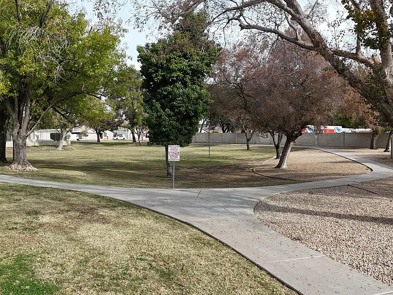 4401 W McRae Way — Photo 20