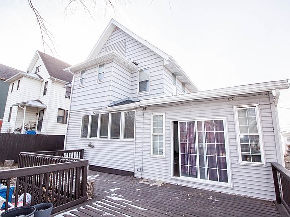 4th image of 736 14th St