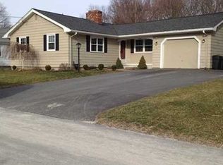 11 Rosemere Rd, Cumberland, RI 02864