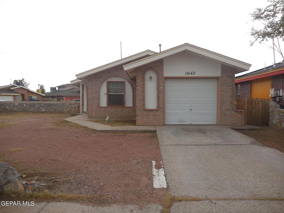 1st image of 10142 Montreal Cir