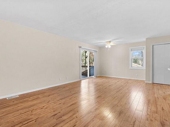 2nd image of 2647 Kragspough Ct #2647