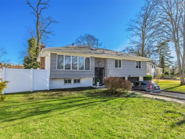 2968 Beltagh Avenue, Wantagh, NY 11793