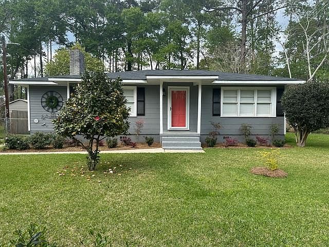 1st image of 404 Canna Dr