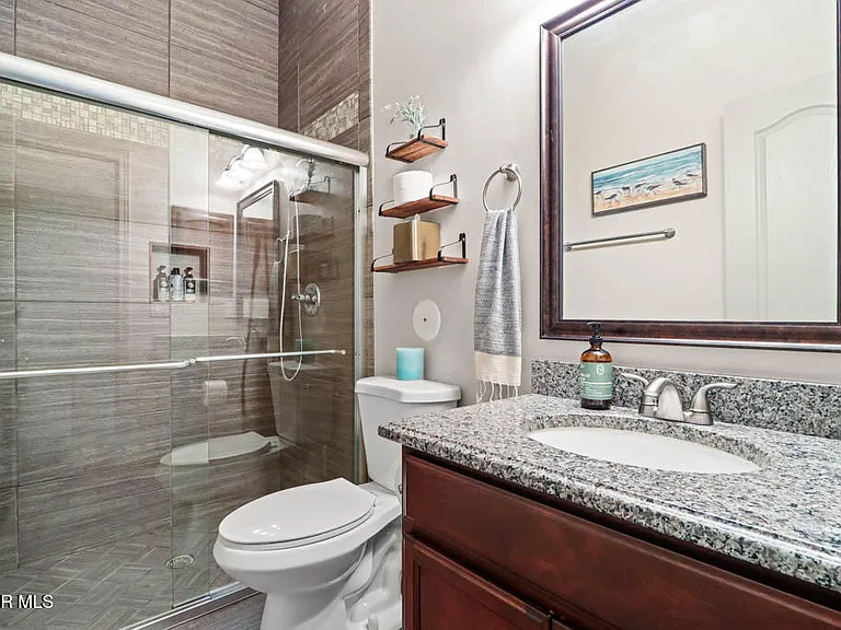 14553 Hunters Grove Ave — Photo 28