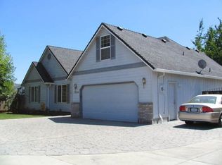1094 Tyson Ln, Eugene, OR 97404