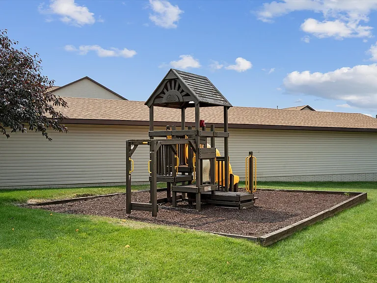 Grand Reserve — Photo 23