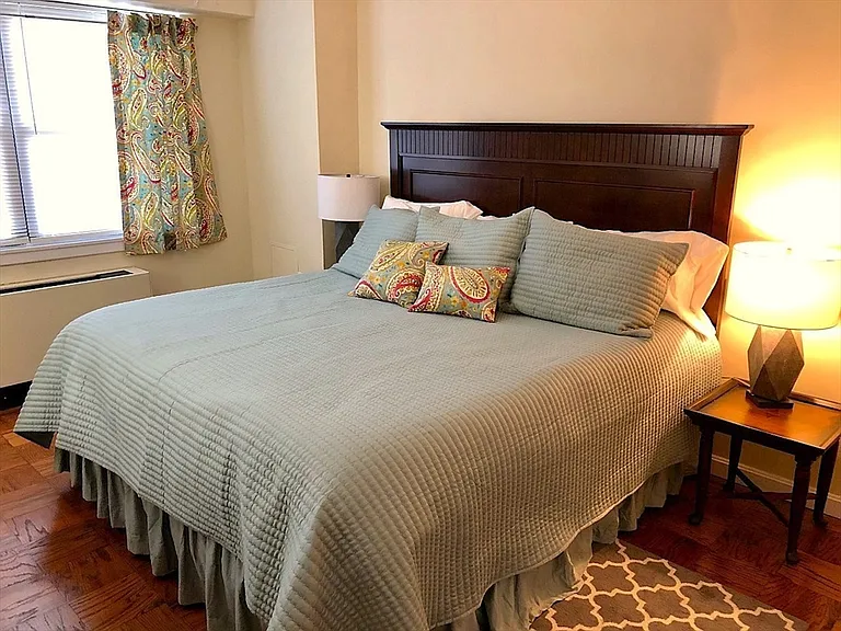 9 Hawthorne Pl #6O — Photo 13