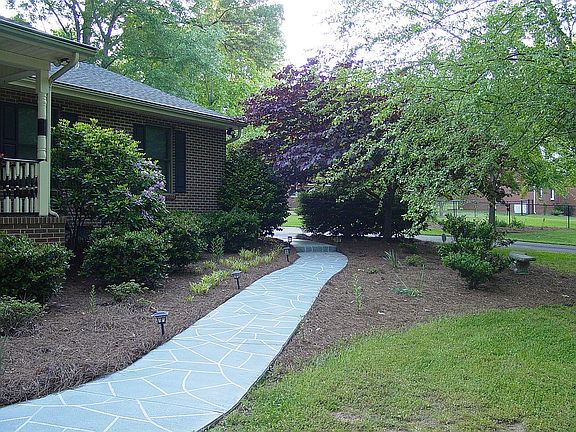 5th image of 1625 Falconwood Cir