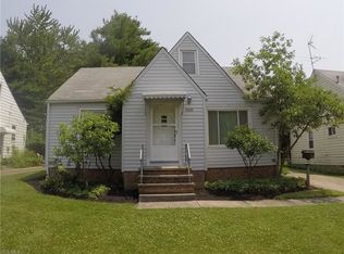 1421 Belrose Rd, Mayfield Heights, OH 44124