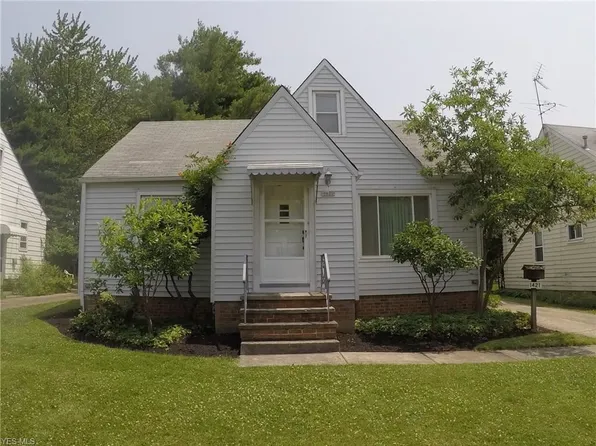 1421 Belrose Rd, Mayfield Heights, OH 44124
