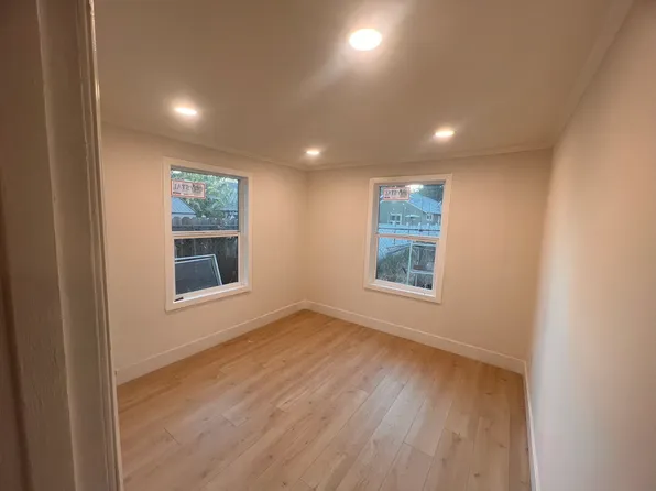 1745 Mentone Ave, Pasadena, CA 91103